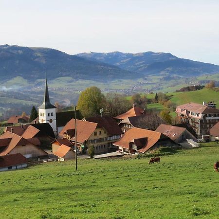 Hotel Restaurant Sternen Guggisberg 外观 照片